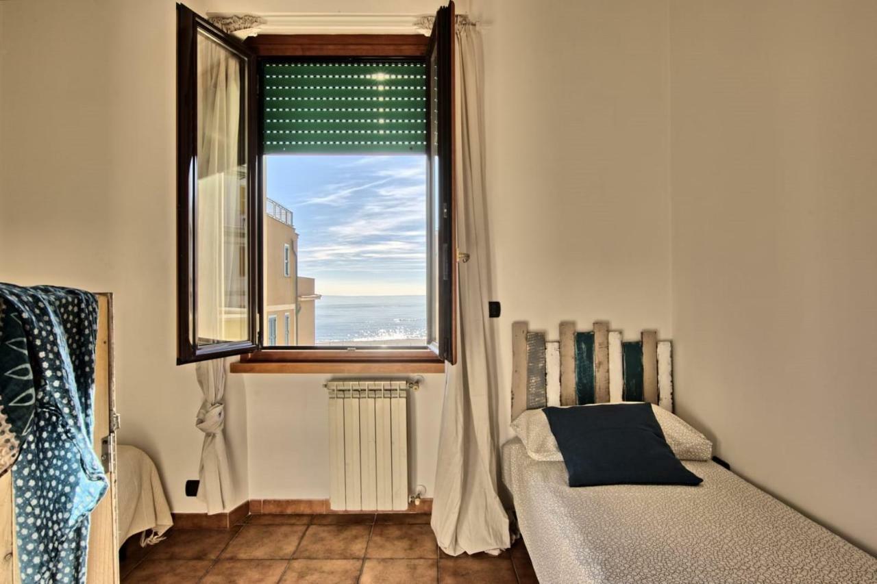 Attico Sul Mediterraneo Lido di Ostia Exterior photo
